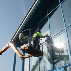 LS Gebäudereinigung Lothar Sopp Sande Glasreinigung